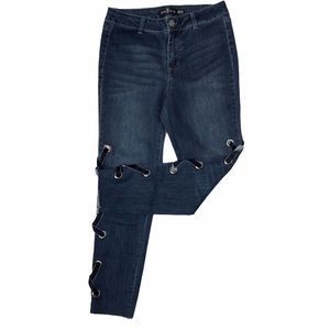 ONE 5 ONE Side Lace High Rise Ankle Jean | 6